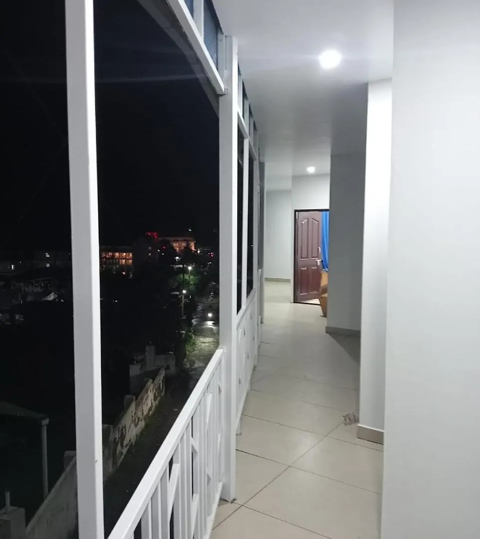 Cjvilla Cottage 무나르 0*,